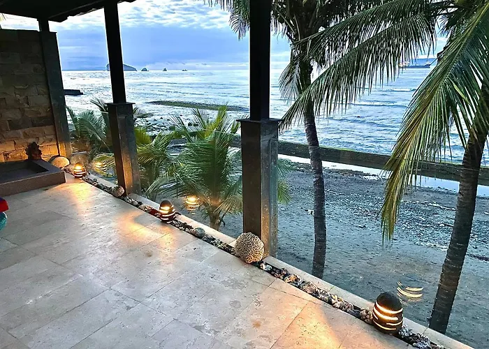 Ocean By A&j - Exceptional Beachfront - アパートホテル 4*